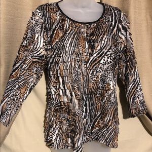 Women’s long sleeved top